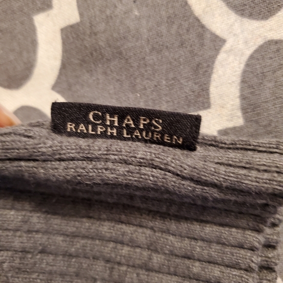 Chaps Ralph Lauren Turtleneck - Picture 9 of 9